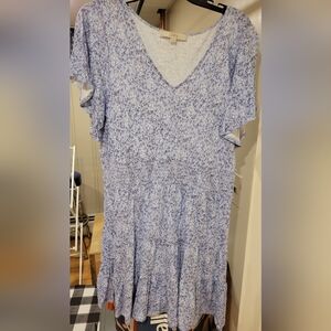 Nwot Loft Floral V-Neck Smocked Waist Tiered Dress